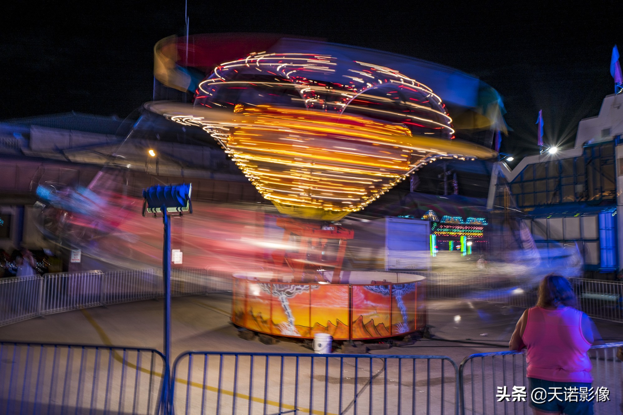 徕卡q3与徕卡m11-p哪个比较好,徕卡相机q与q-p有什么区别