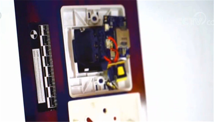 男子频繁偷房东内衣,男子偷进女邻居家发现惊天秘密