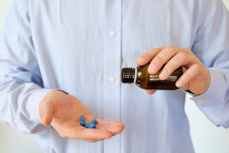 西地那非和盐酸伐地那非哪个好,西地那非和伐地那非哪种起效更快