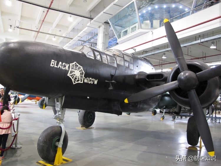 全球仅存4架的战机,中国目前有多少架先进战机