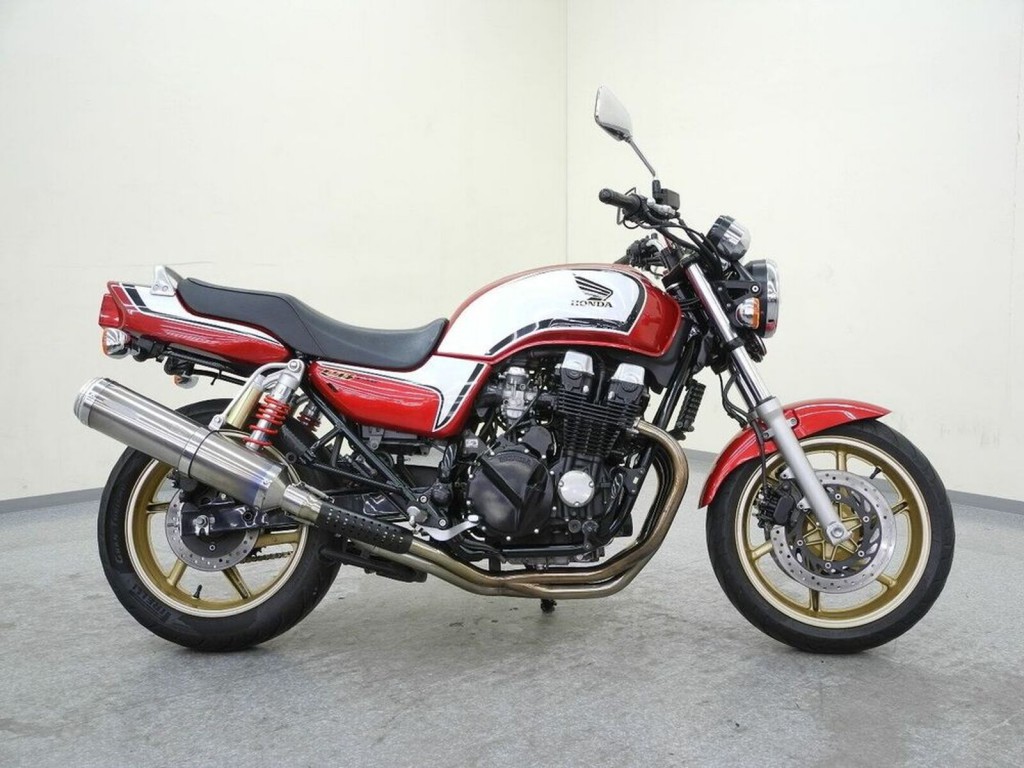 经典老车本田cb750,本田cb750复古