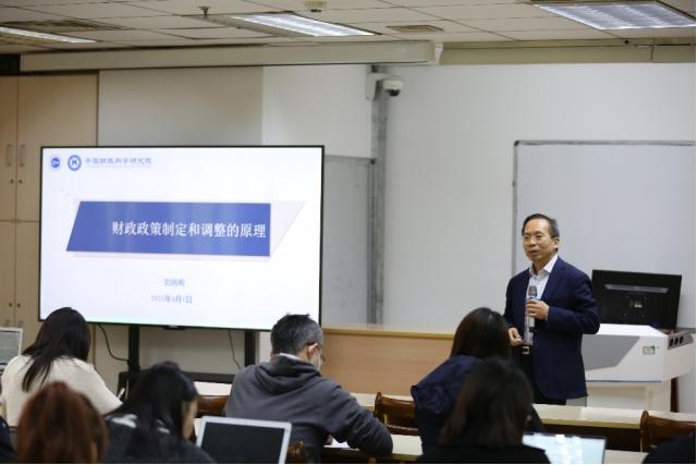 听起来不错就业难的专业,听起来不错却没什么用的专业