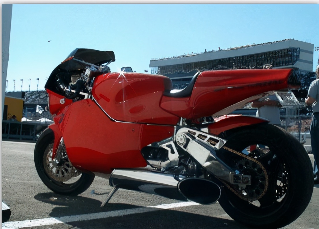 撞了赔不起的摩托车,撞了赔不起