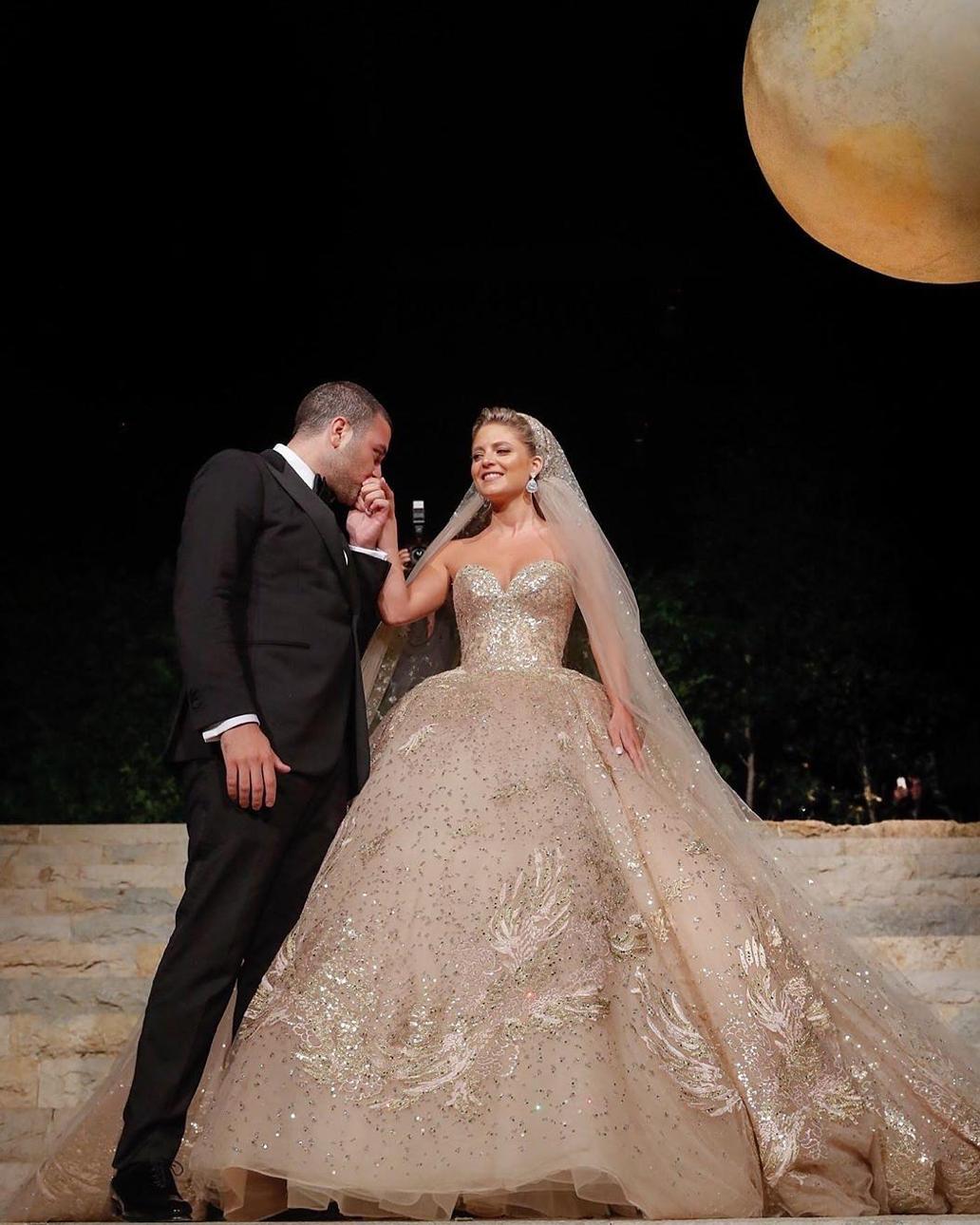 刘亦菲走红毯穿的礼服 (刘亦菲结婚了吗2017)