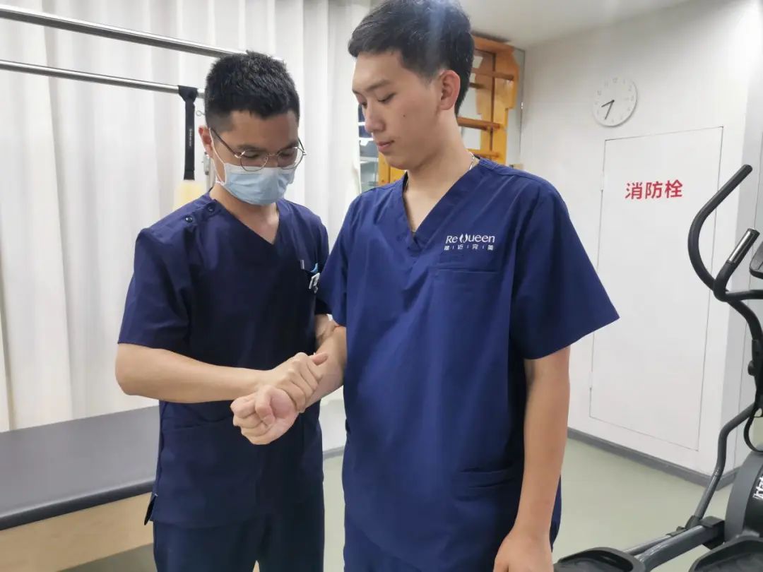 让你不再“肩”熬——肩峰下撞击综合征全攻略