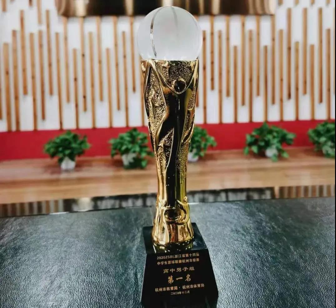 平均身高1.88米！余二高最帅男团，曝光了