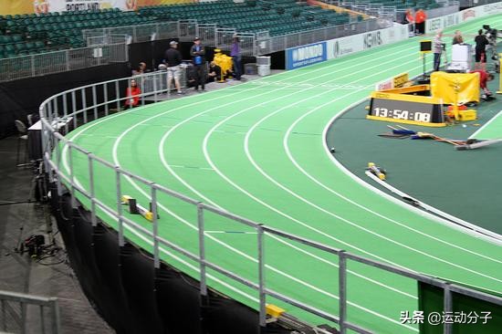 100米200米400米800米世界纪录,室内100米世界纪录