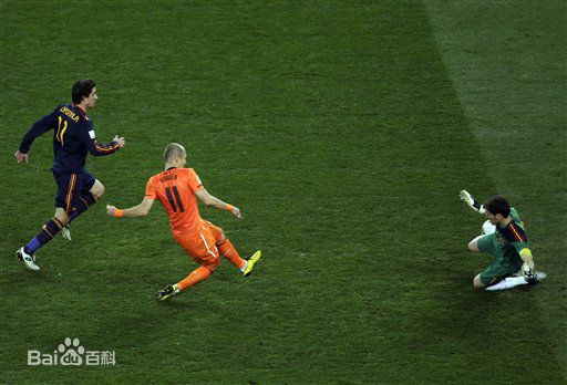 荷兰足球队衰落原因,荷兰队摔倒了为什么还可以比赛