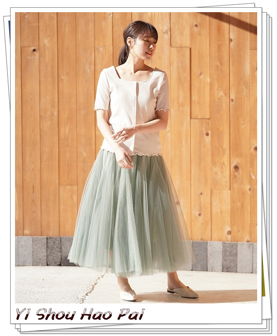 女生网纱裙穿搭技巧,夏天半身网纱裙的穿搭方法