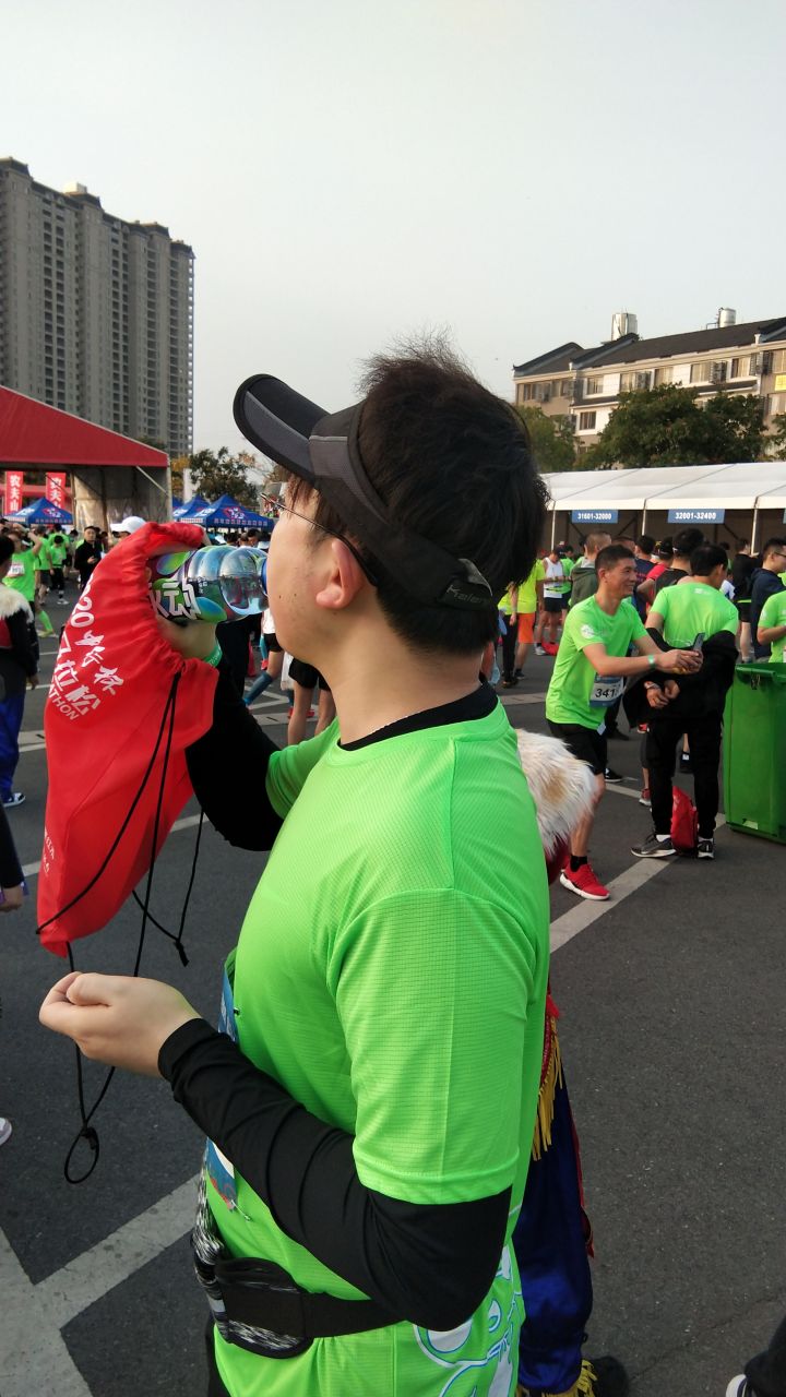 马拉松顶级帽子,马拉松的帽子轻巧