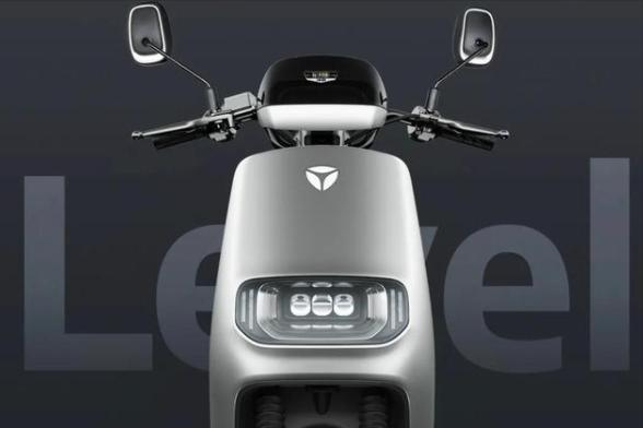 电动车爱玛雅迪小鸟哪个质量较好,3000多的雅迪爱玛电动车实测