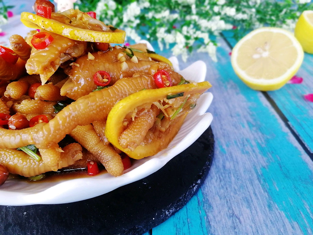 泡爪如果不入味加什么进去补救,网红泡爪怎么弄