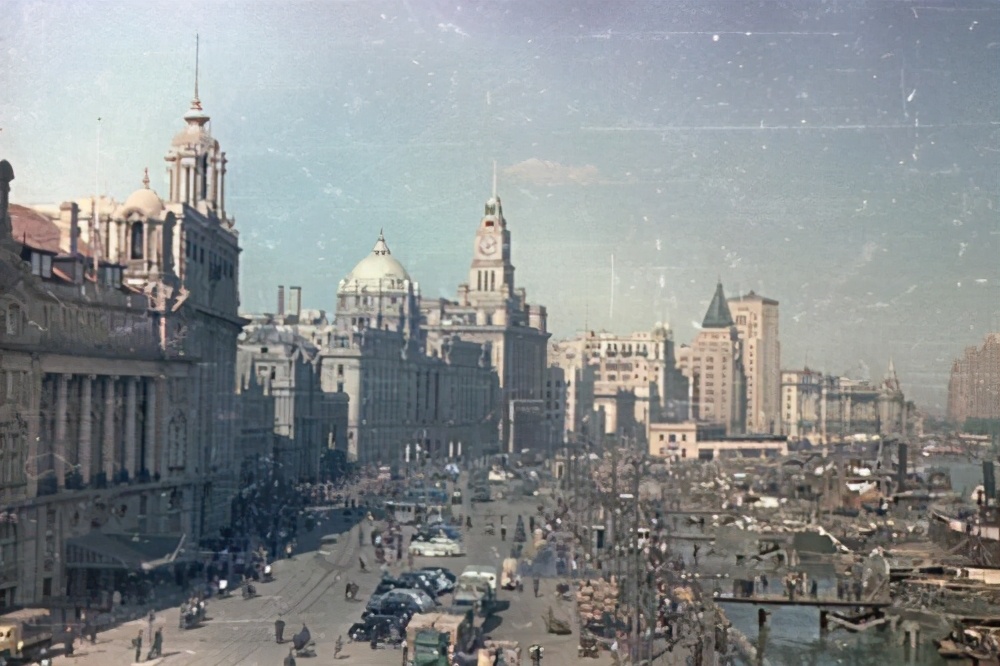 不法奸商向志愿军售卖假药，上万将士殒命，主席：须处以极刑