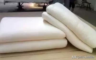 口水臭流到棉被上要怎么去除异味,棉被有异味放在暖气上能否去除