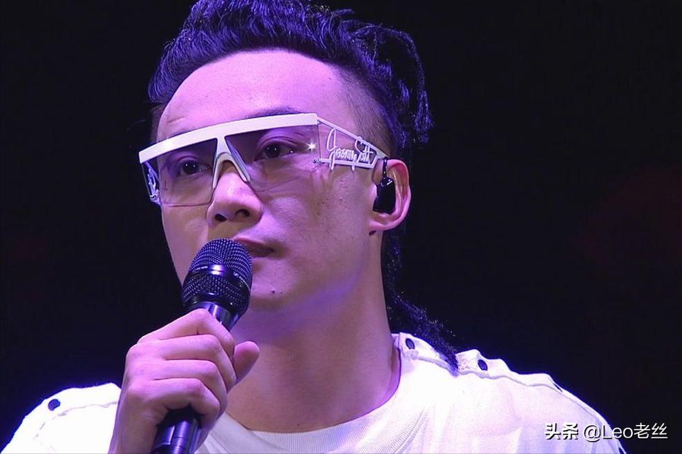 假声一般怎么发出来比较好,假声怎样最好听