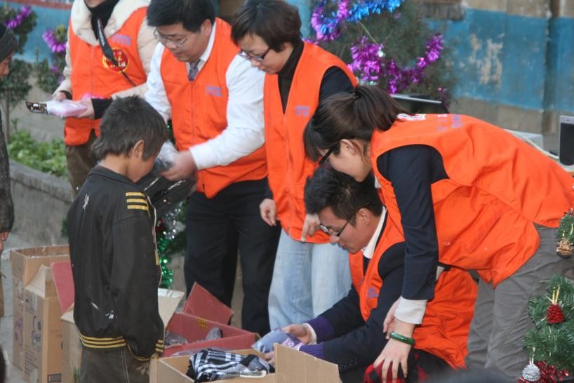 黄金坑趋势,黄金坑下跌原因