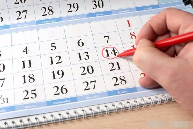 接近预产期分娩征兆,预产期到了怎样判断宝宝要出生了