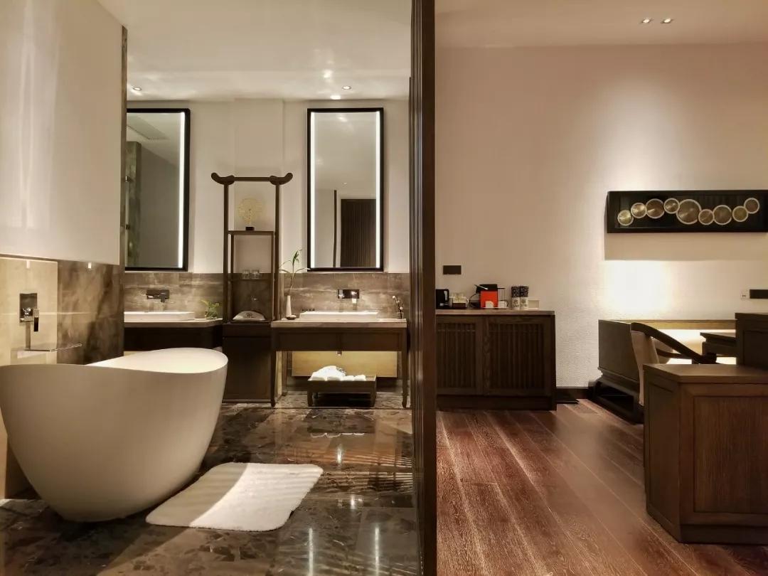 眺云海秘境、西子春晓，每一家都是旅行艺术，带你躺入春天~