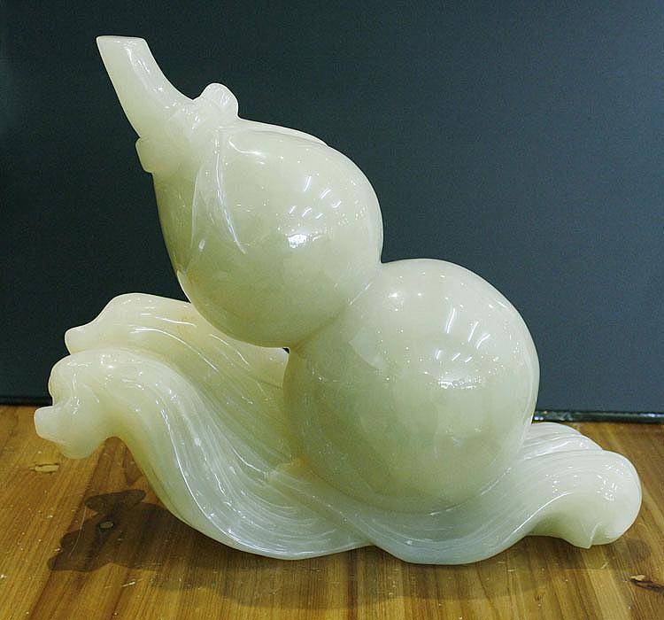 老人戴什么玉石好,晚辈送长辈什么玉石好