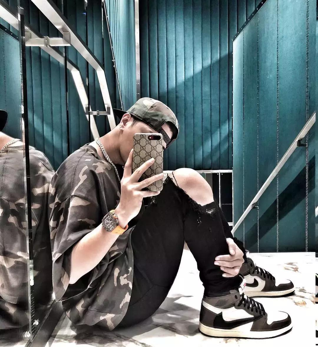 倒钩aj1多少钱买合适,倒钩aj低帮补售