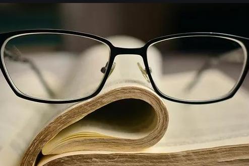 微信发错了怎么撤回对方不留痕迹,微信里发错信息超时撤不回怎么办