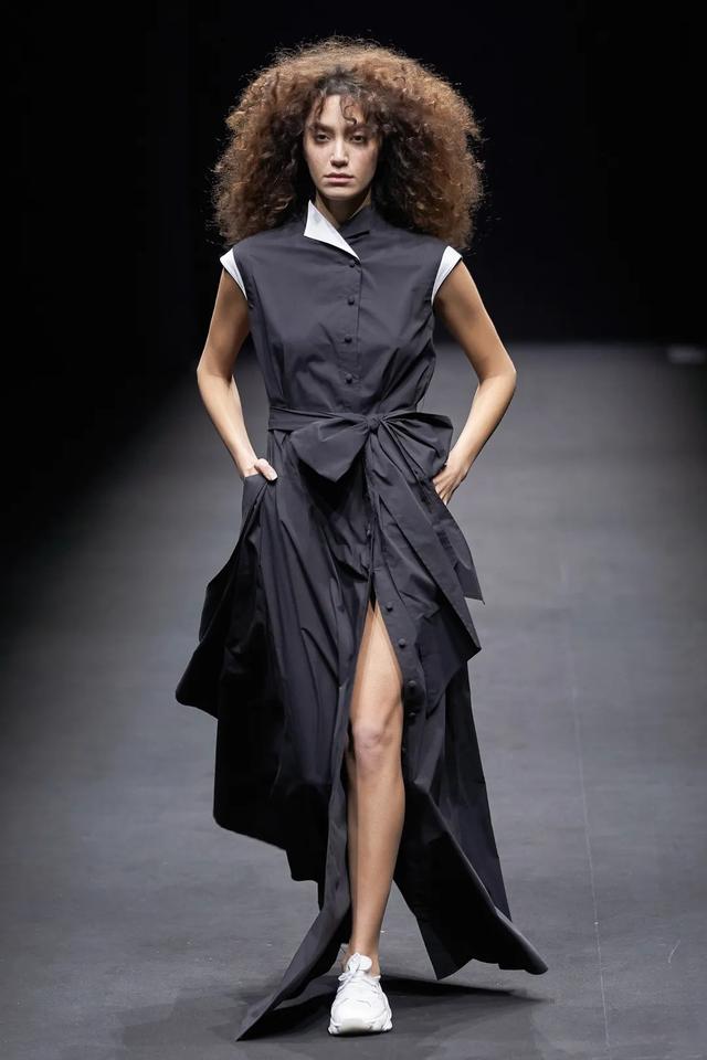 景甜杨幂代言,景甜巴黎高定时装