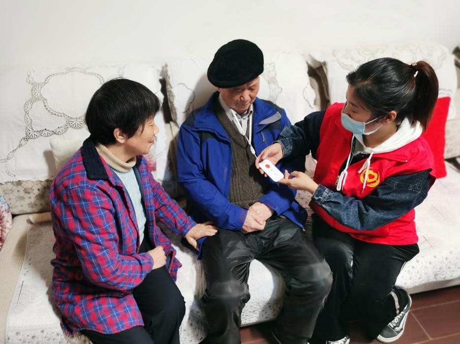 推进民生养老打造乡村振兴示范村,我为群众办实事与乡村振兴相结合