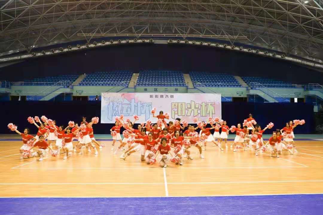 五月动起来图片,五月动起来舞蹈视频