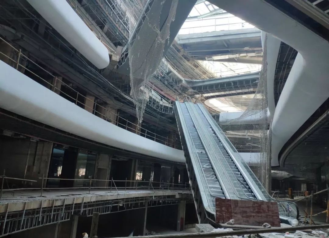 消失的花果园,奇异花果园