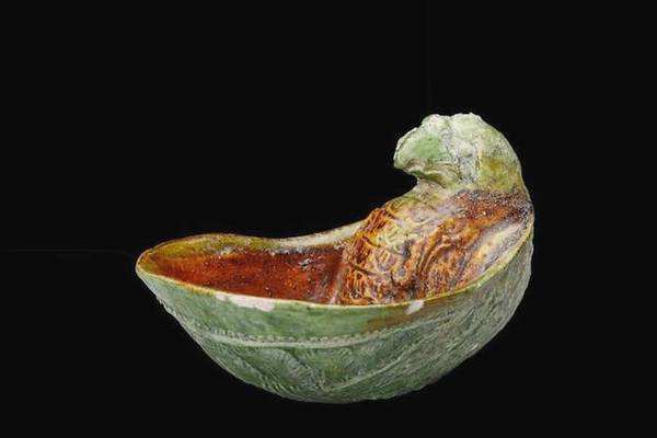 荷花杯清代,荷叶杯温庭筠赏析