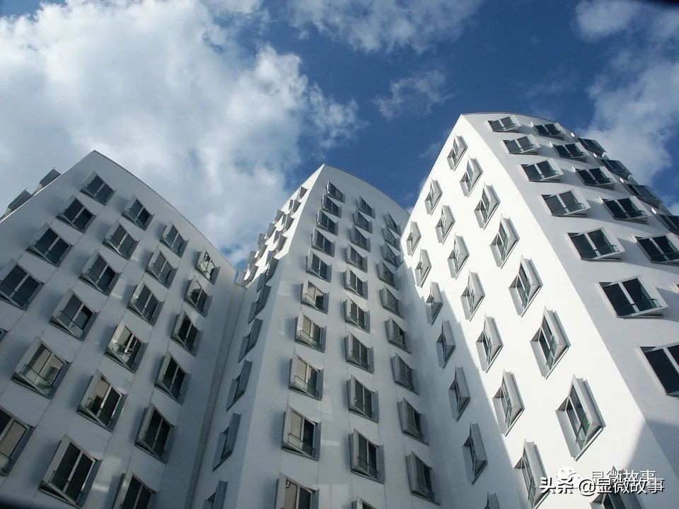 在居民楼面试、每月“负债累累”，我为什么还要留在美团？