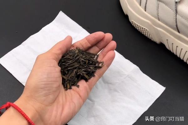 夏季鞋子去臭方法,怎样才能避免夏天鞋子臭