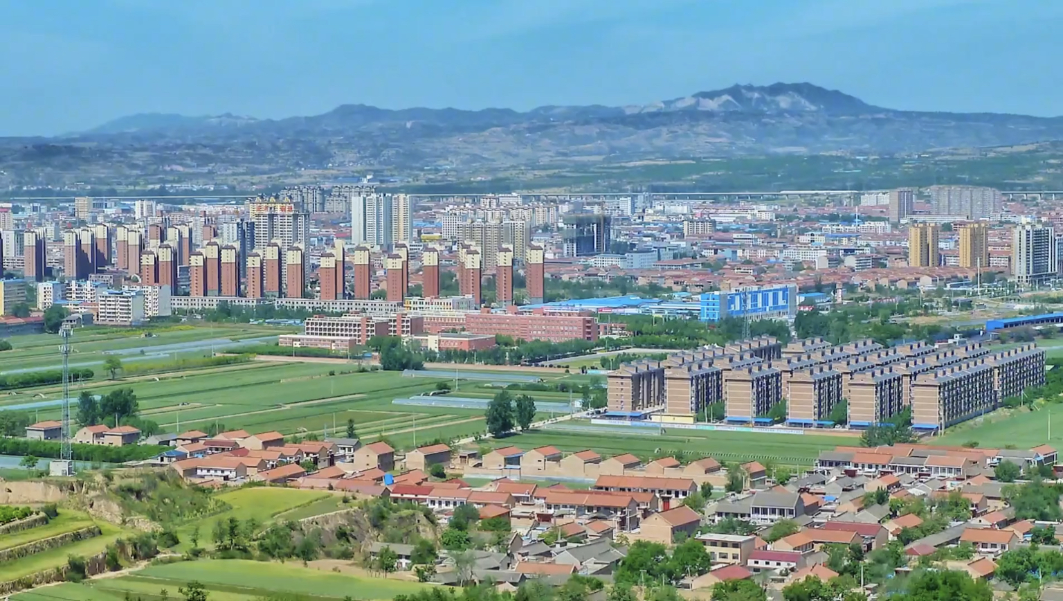 山西运城市一个县,因汉武帝得名,境内有“中华宰相村”