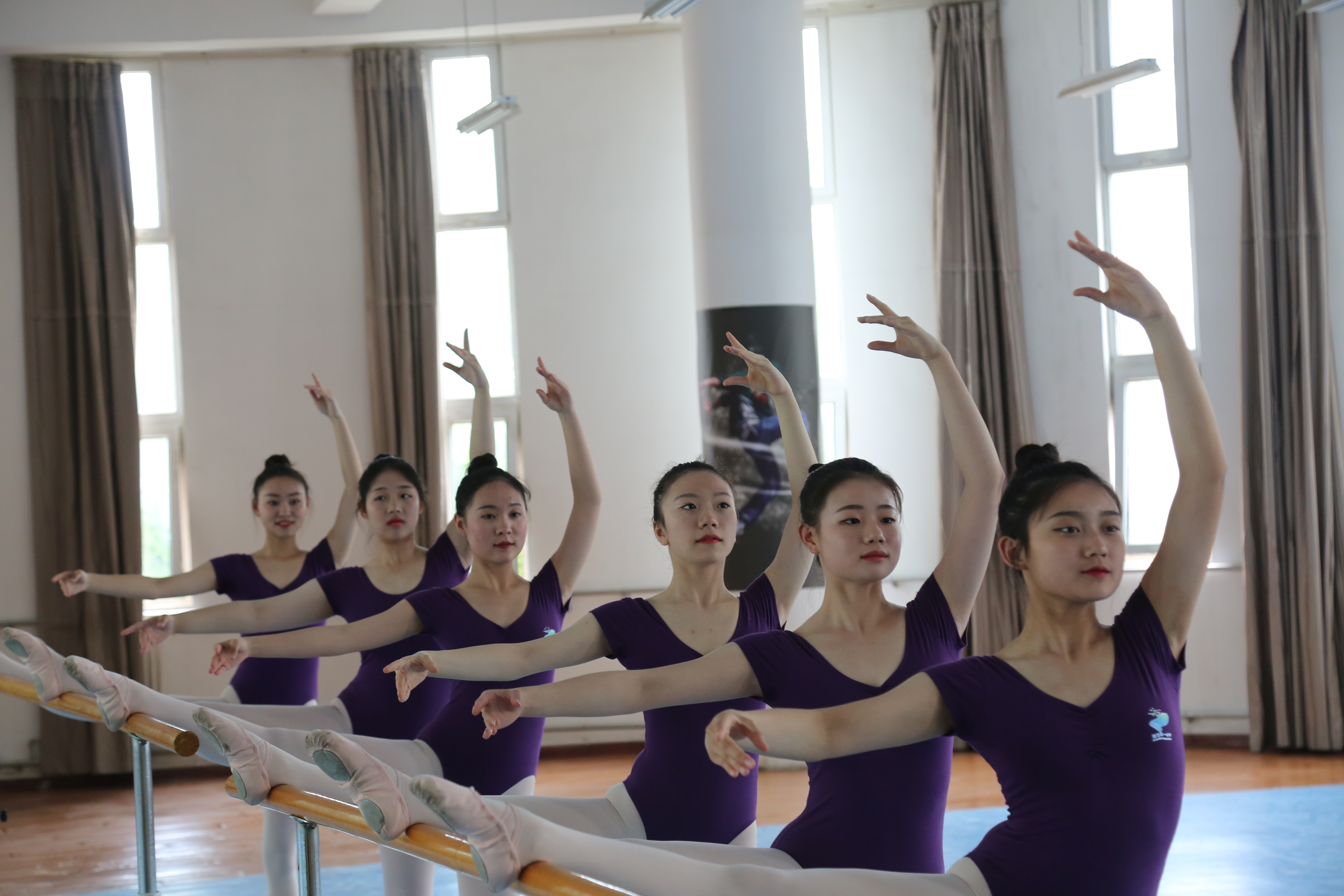 西飞一中的砥砺与荣光