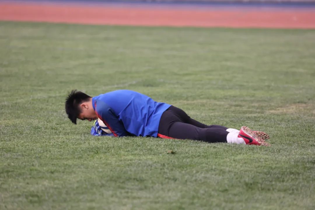 清华男足夺冠,清华大学化工系男足