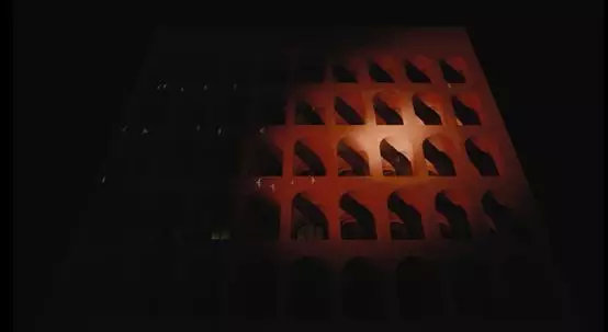 将灯光“玩成”了电影般的视觉盛宴-2019设博会访谈之王军