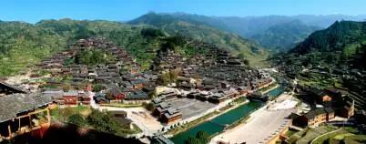 贵州凯里千户苗寨一人一日游,贵州游记之凯里西江千户苗寨