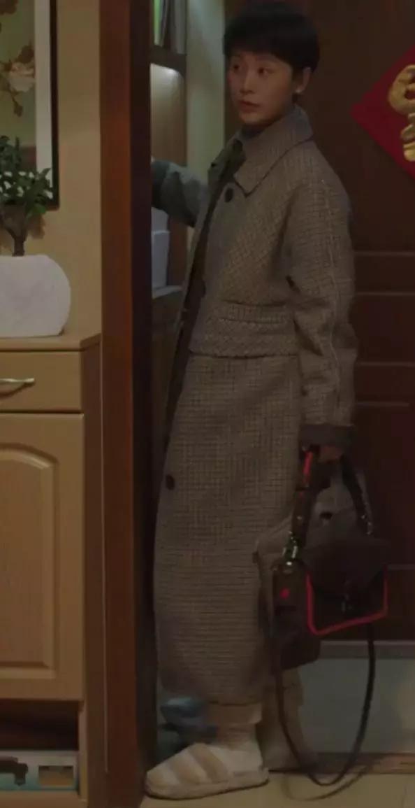 小欢喜王一笛衣品,小欢喜三位妈妈着装