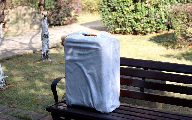 快速取物，为商务人士定制地平线8号登机箱体验