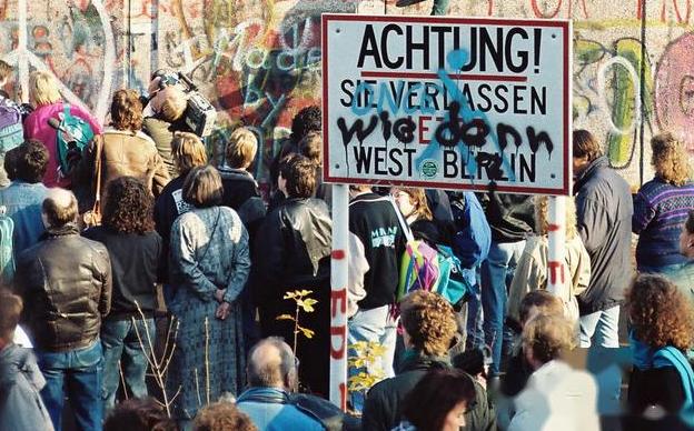 为了东德德国付出了什么,德国东德有多强