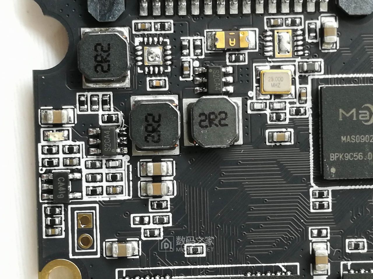 台电极光a850固态拆解,台电固态硬盘a750读取速度