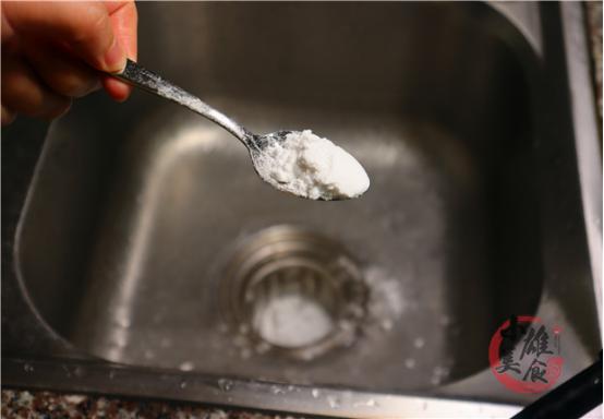 洗碗池下水道堵塞最快的疏通方法,洗碗池堵了怎么快速疏通