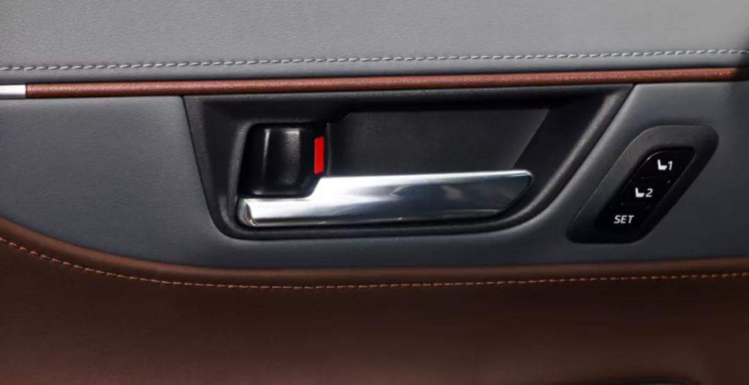 丰田凌放和威飒哪个发动机好,一汽丰田威飒与凌放谁更好看