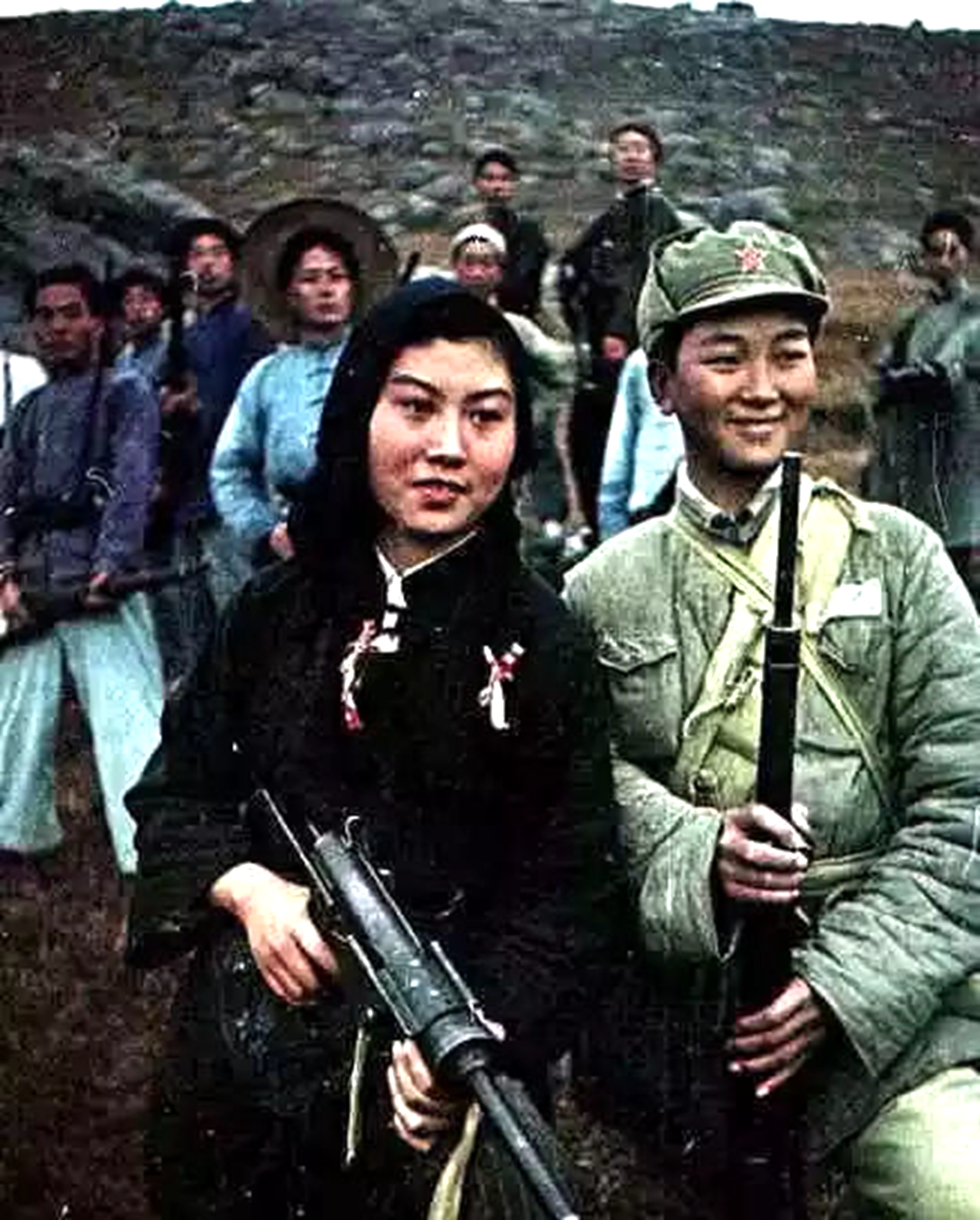 之前的中国军队是怎么对待俘虏的,曾经的抗日国军后来怎么对待