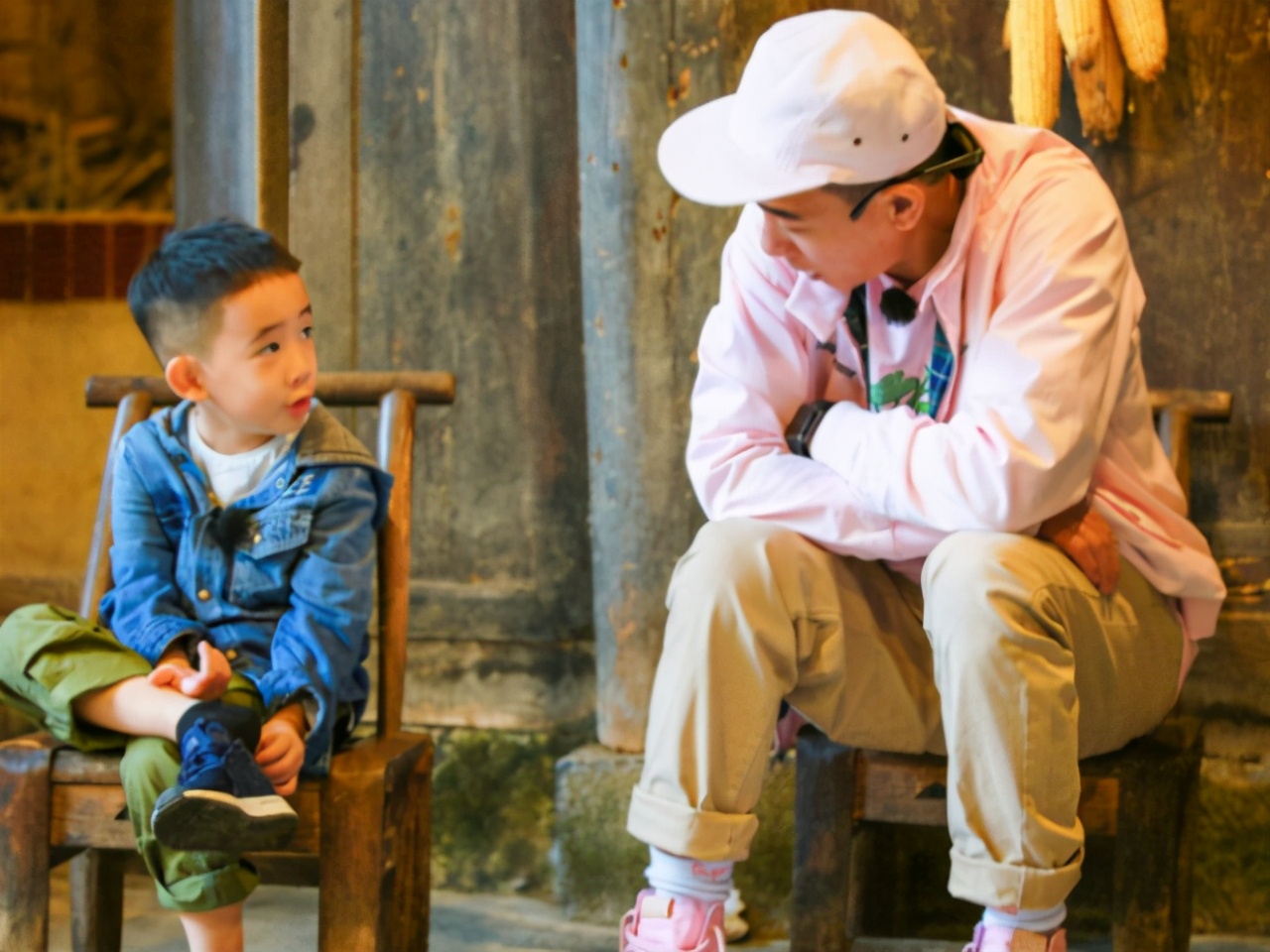 父母和孩子产生代沟的原因作文,男女之间年龄差距有代沟怎么办