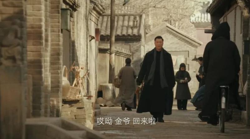 从8.2到5.9，金海没死也难救口碑，《新世界》是黑红还是被低估？