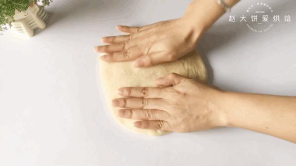 蒜香面包外面脆,蒜香面包松软