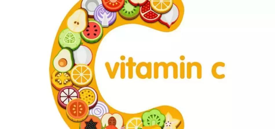 这些护肤品千万别混搭超级伤脸,警惕千万别用的4种护肤品