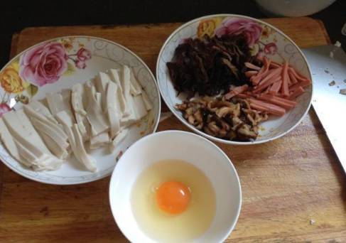 胡辣汤是怎么做的,胡辣汤为什么黏糊糊