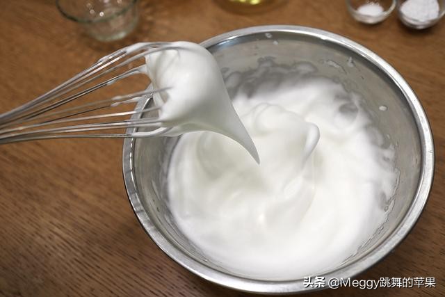 香葱肉松火腿酥饼,香葱肉松小酥饼